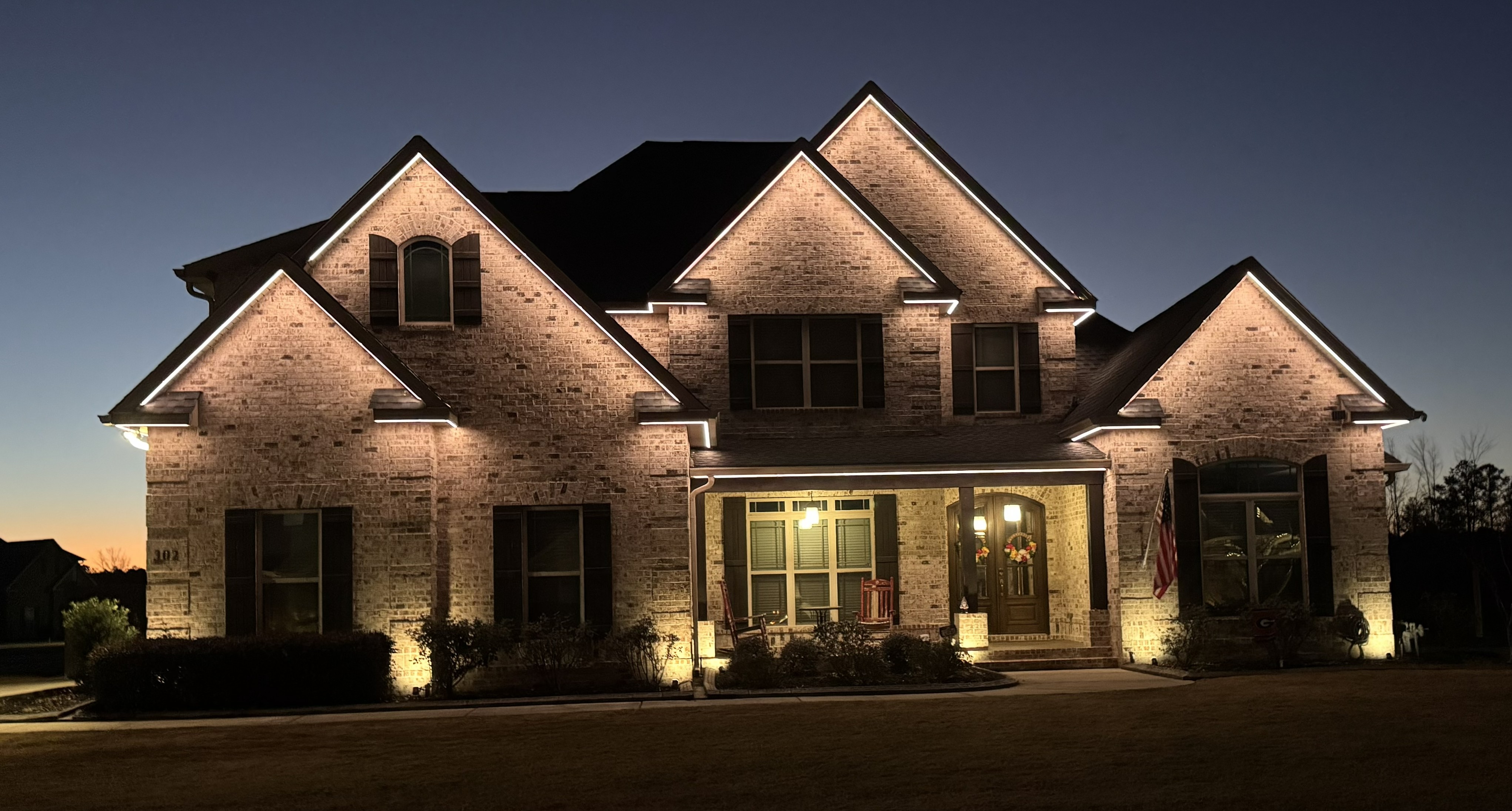 TECA permanent roofline lighting installation
